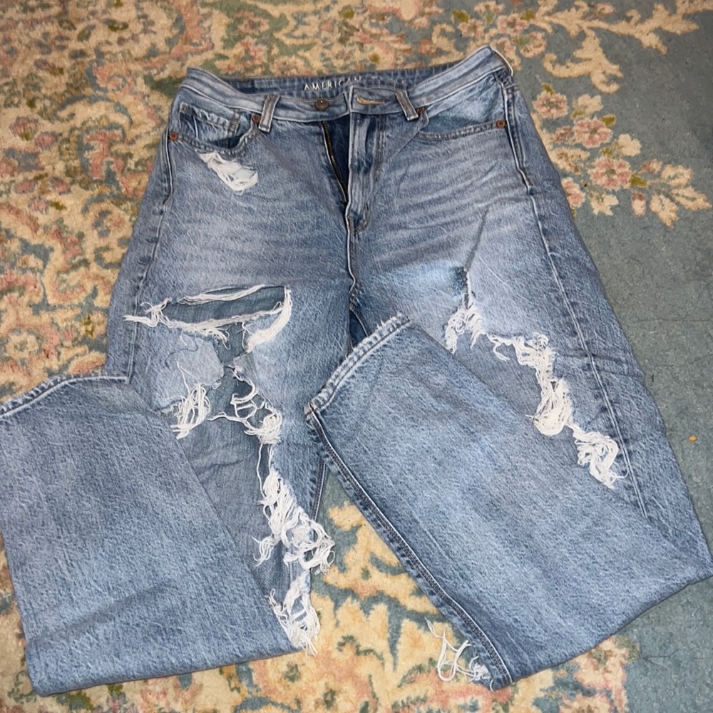 Ripped jeans